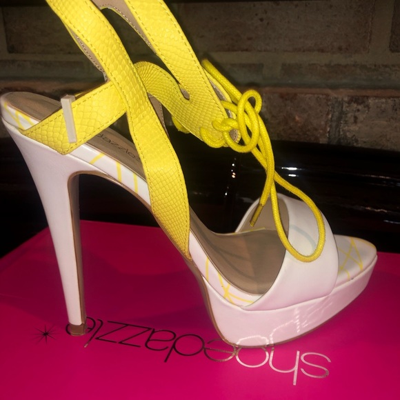 Tie-Up Open Sandals - Picture 3 of 4